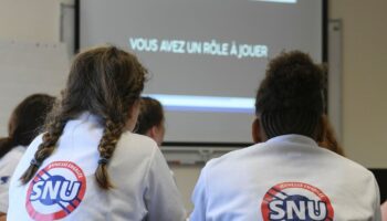 Des jeunes du Service national universel, sur la base aérienne 116 de Luxeuil-Saint Sauveur, dans le département de la Haute-Saône, le 24 juin 2019