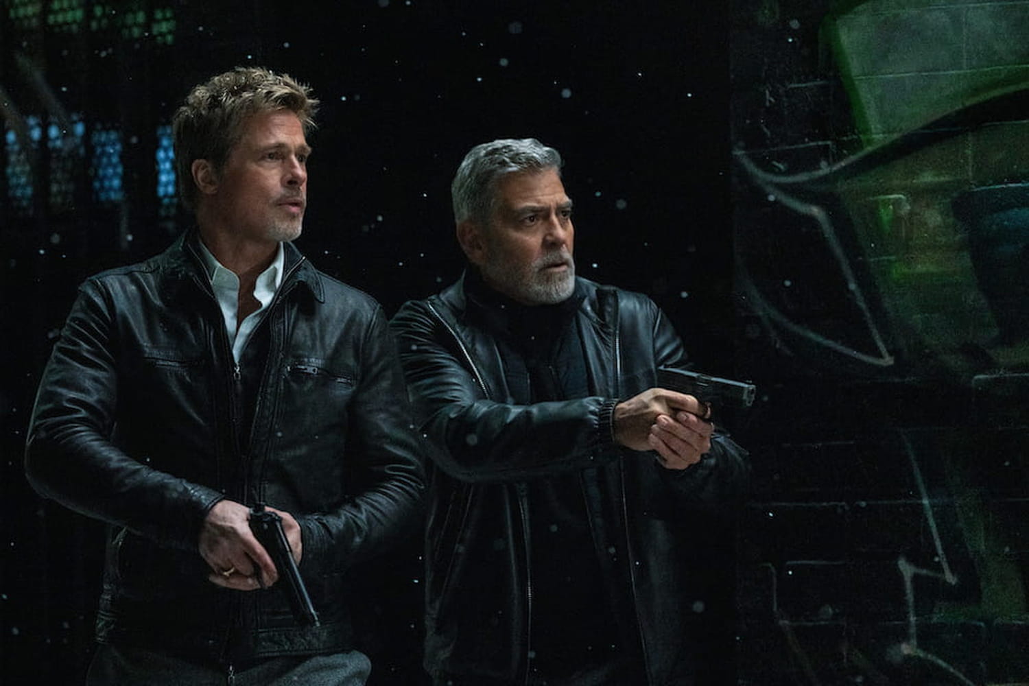 Wolfs : de quoi parle le nouveau film avec Brad Pitt et George Clooney ?