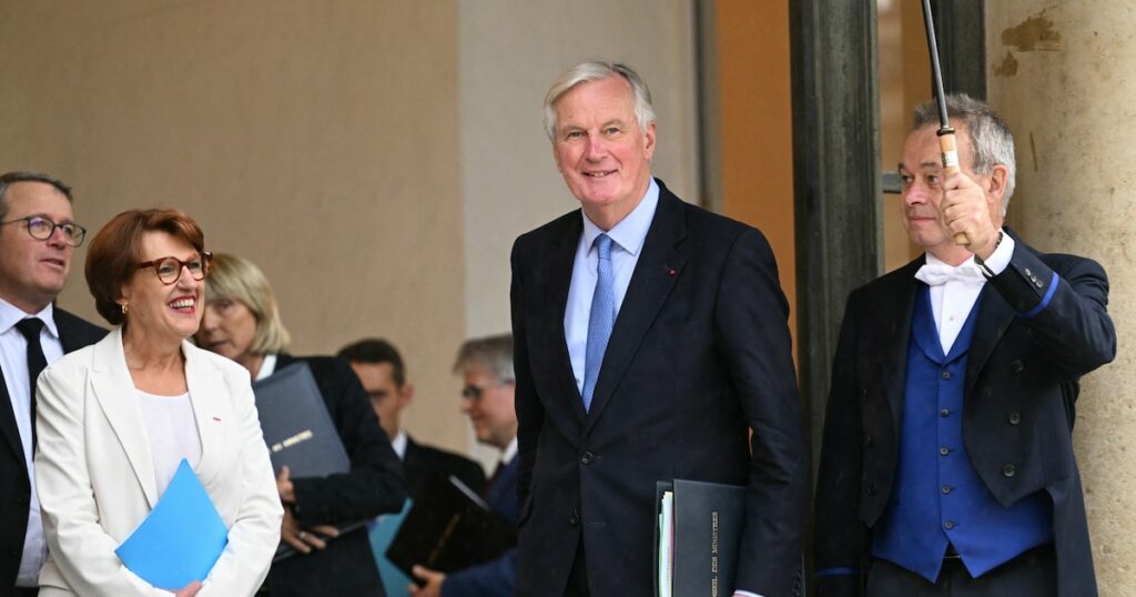 Michel Barnier, lors de son premier Conseil des ministres, à l'Elysée le lundi 23 septembre 2024.