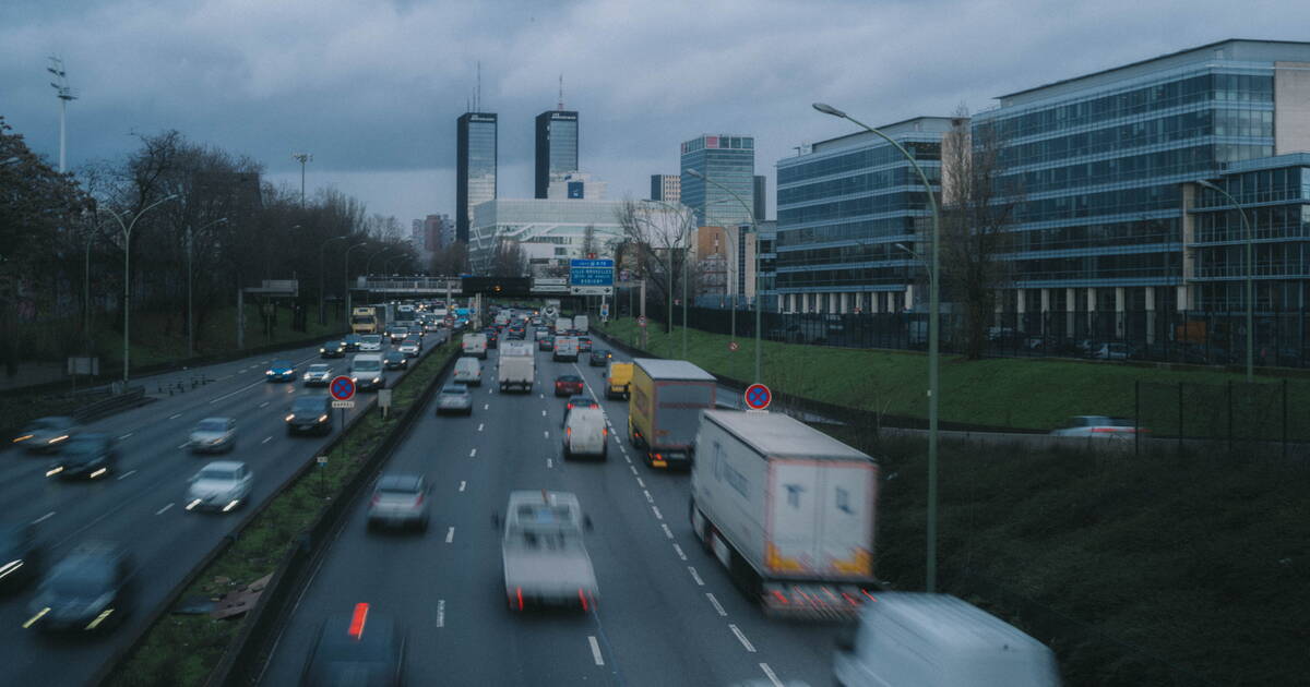 Périphérique de Paris à 50 km/h : l’argument de la pollution sonore et atmosphérique tient-il la route ?