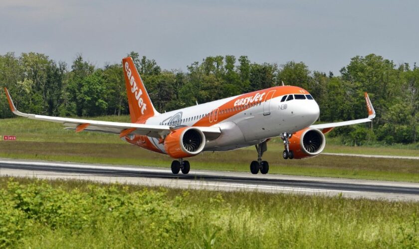 Transport aérien : la compagnie easyJet quittera définitivement l'aéroport de Beauvais en octobre