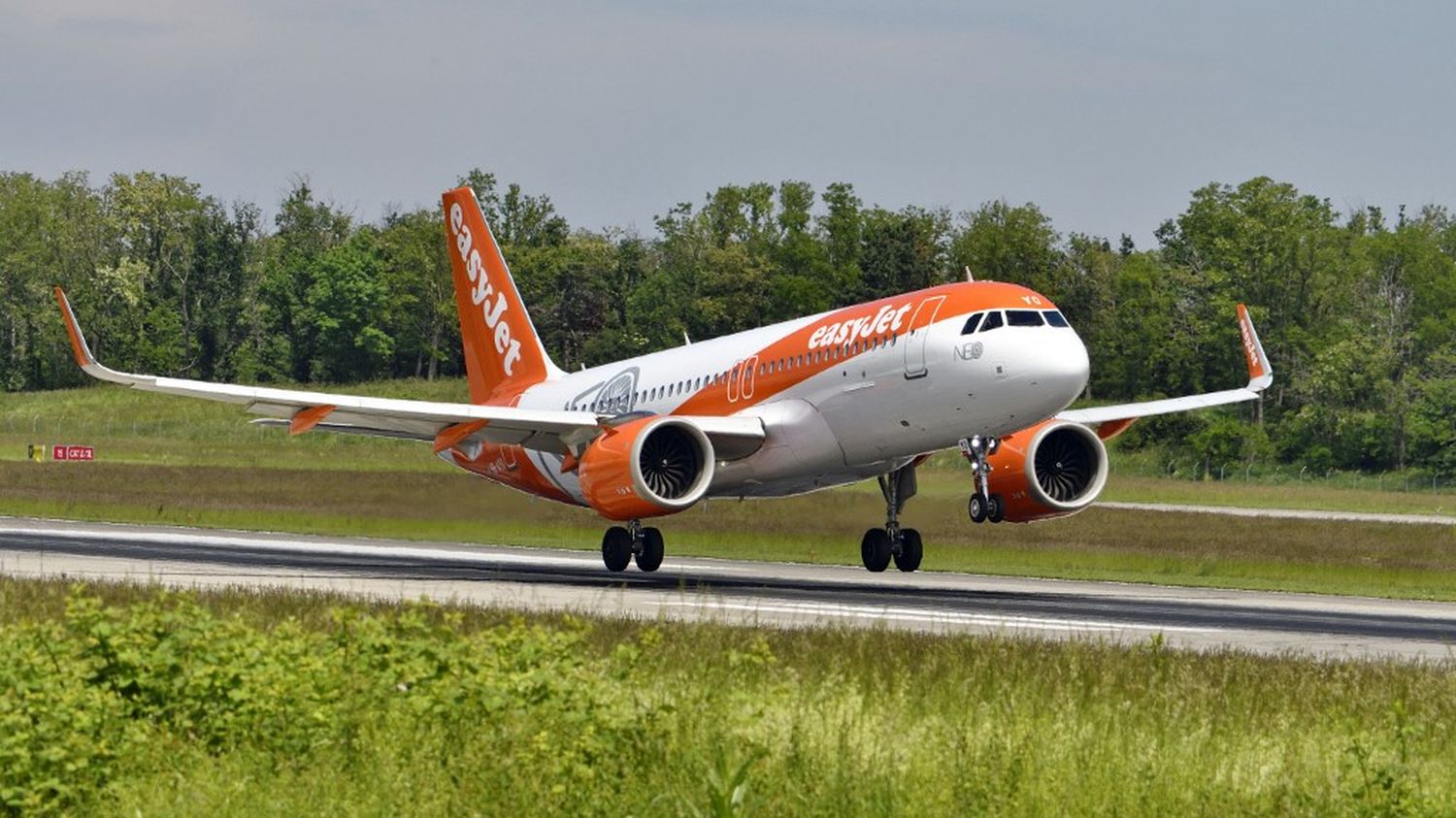 Transport aérien : la compagnie easyJet quittera définitivement l'aéroport de Beauvais en octobre