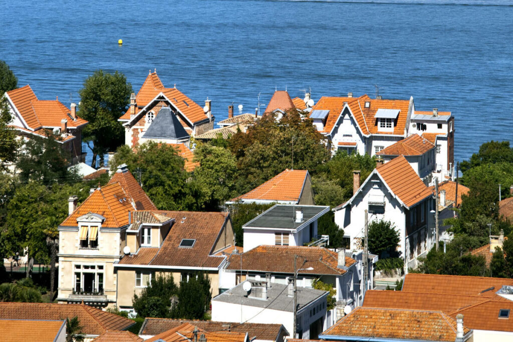 « La dernière maison que j’ai vendue, c’était en décembre » : sur le bassin d’Arcachon, l’immobilier ralentit