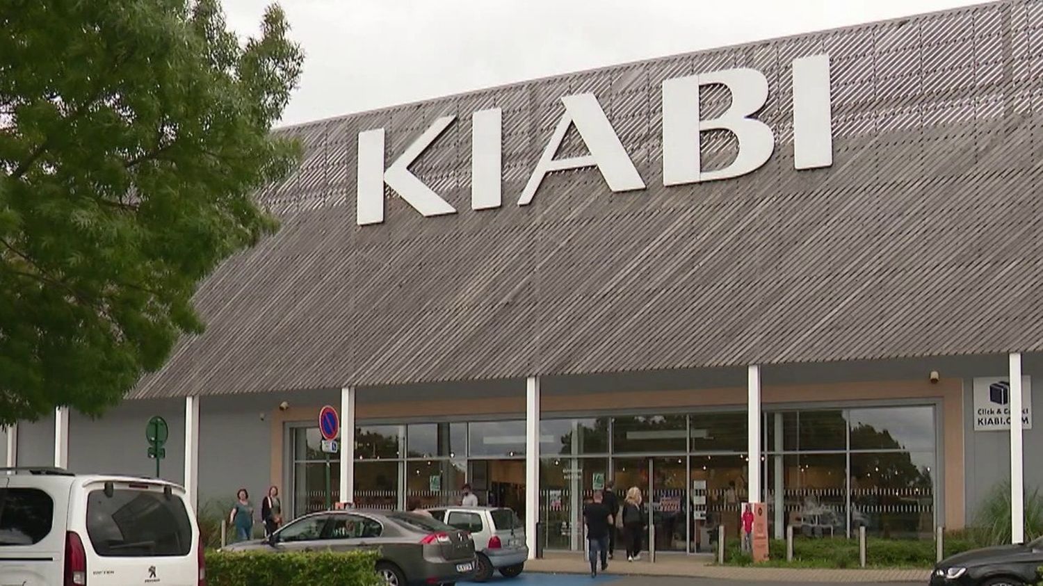 Kiabi : une ancienne trésorière écrouée, soupçonnée d'avoir détourné 100 millions d'euros