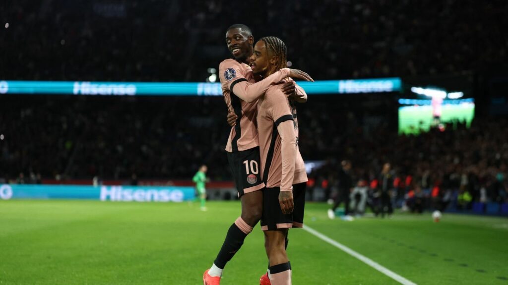 DIRECT. PSG-Rennes : les Parisiens devant à la pause, Barcola buteur... Suivez le match de la 6e journée