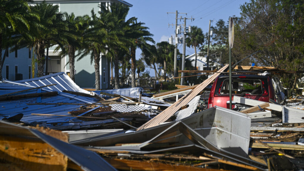 Aux États-Unis, l’ouragan Hélène sème la mort et le chaos derrière lui