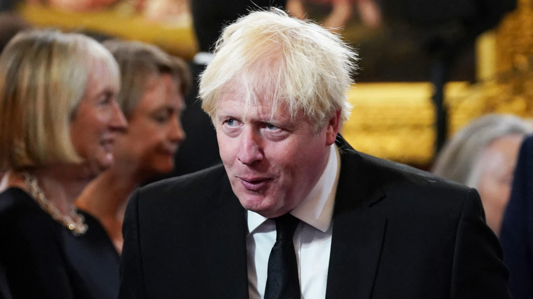 Pour voler des vaccins anti-Covid, Boris Johnson a envisagé un « raid maritime » aux Pays-Bas