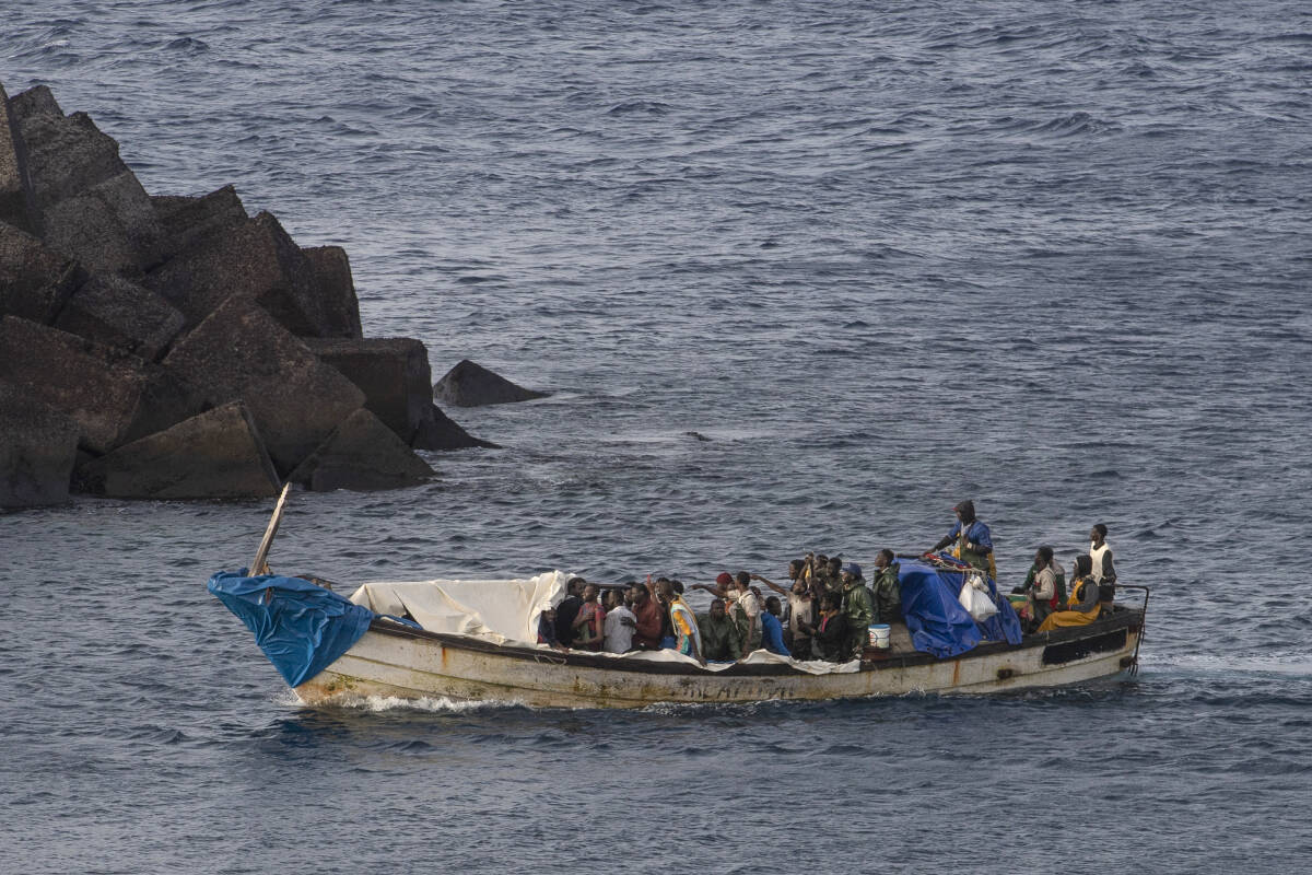 Au moins neuf morts et 48 disparus dans le naufrage d’un bateau de migrants au large des Canaries