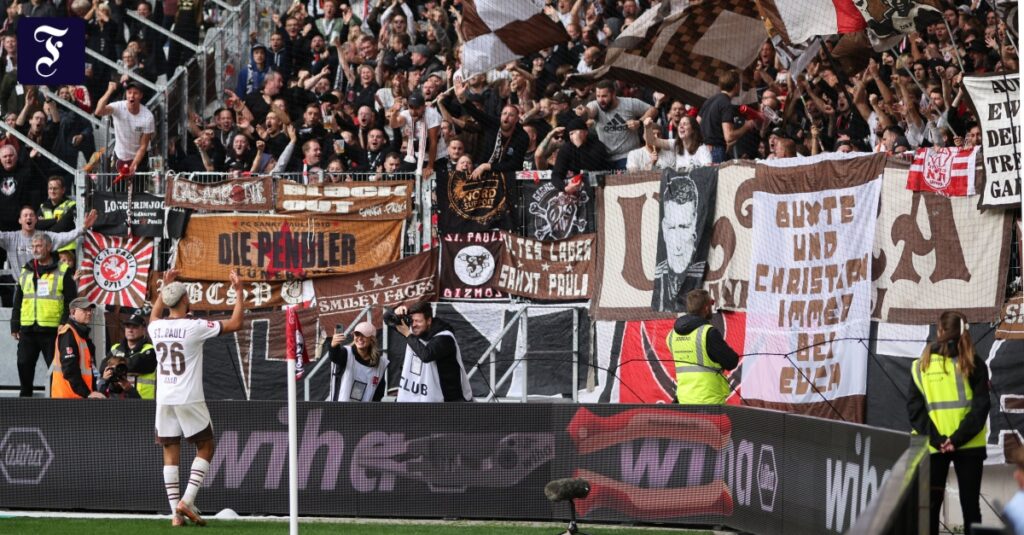 3:0 in Freiburg: Der FC St. Pauli gewinnt sein erstes Spiel