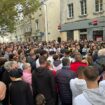 Plus de 1 500 personnes réunies à Issoudun pour une marche blanche en l'honneur de Simon, tué devant une discothèque de Saint-Maur