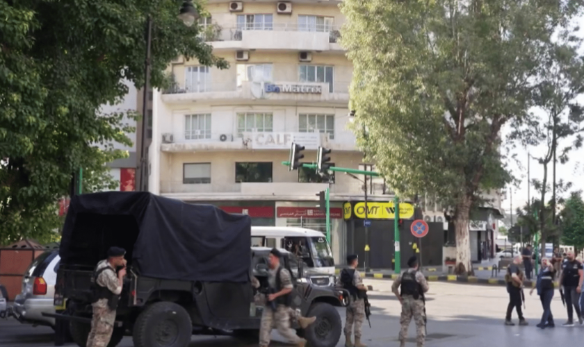 Guerre au Proche-Orient : à Beyrouth, les communautés divisées après la mort du chef du Hezbollah