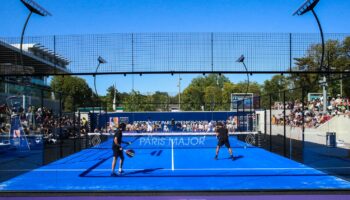 Avec toujours plus de pratiquants, le padel concurrence-t-il le tennis en France ?