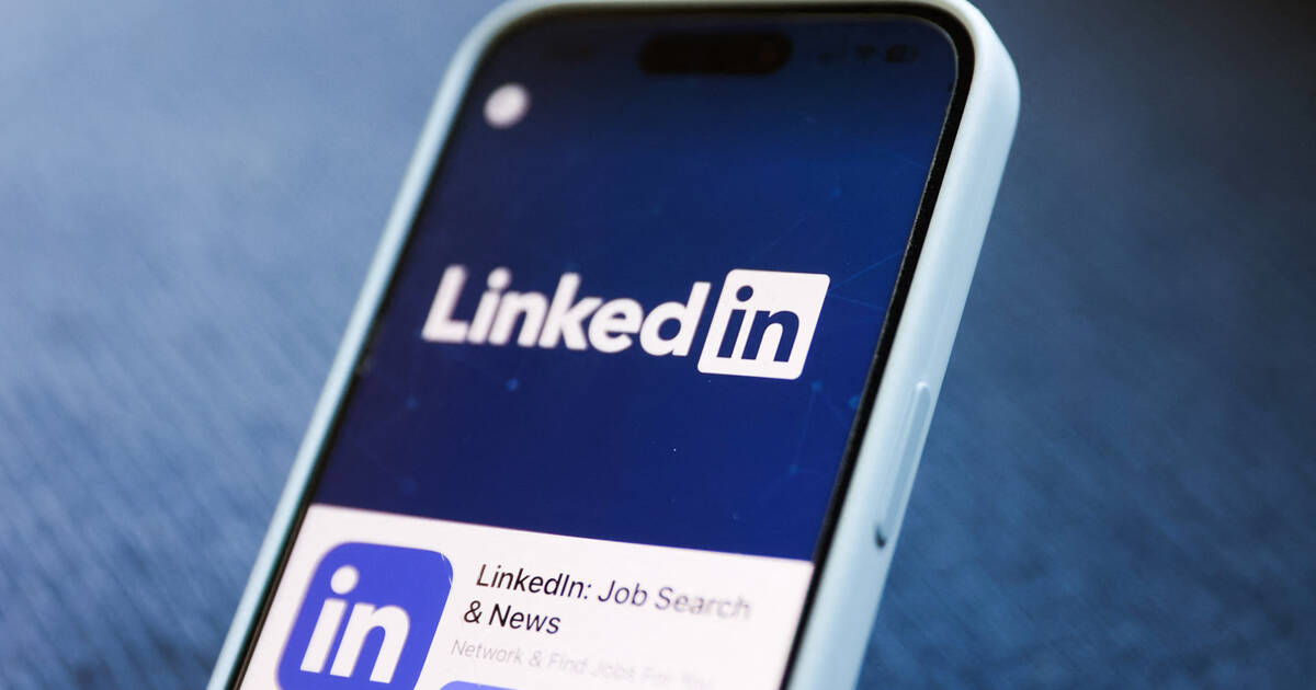 LinkedIn utilise les données de ses utilisateurs pour nourrir son IA, sauf en Europe où les règles de confidentialité sont plus strictes