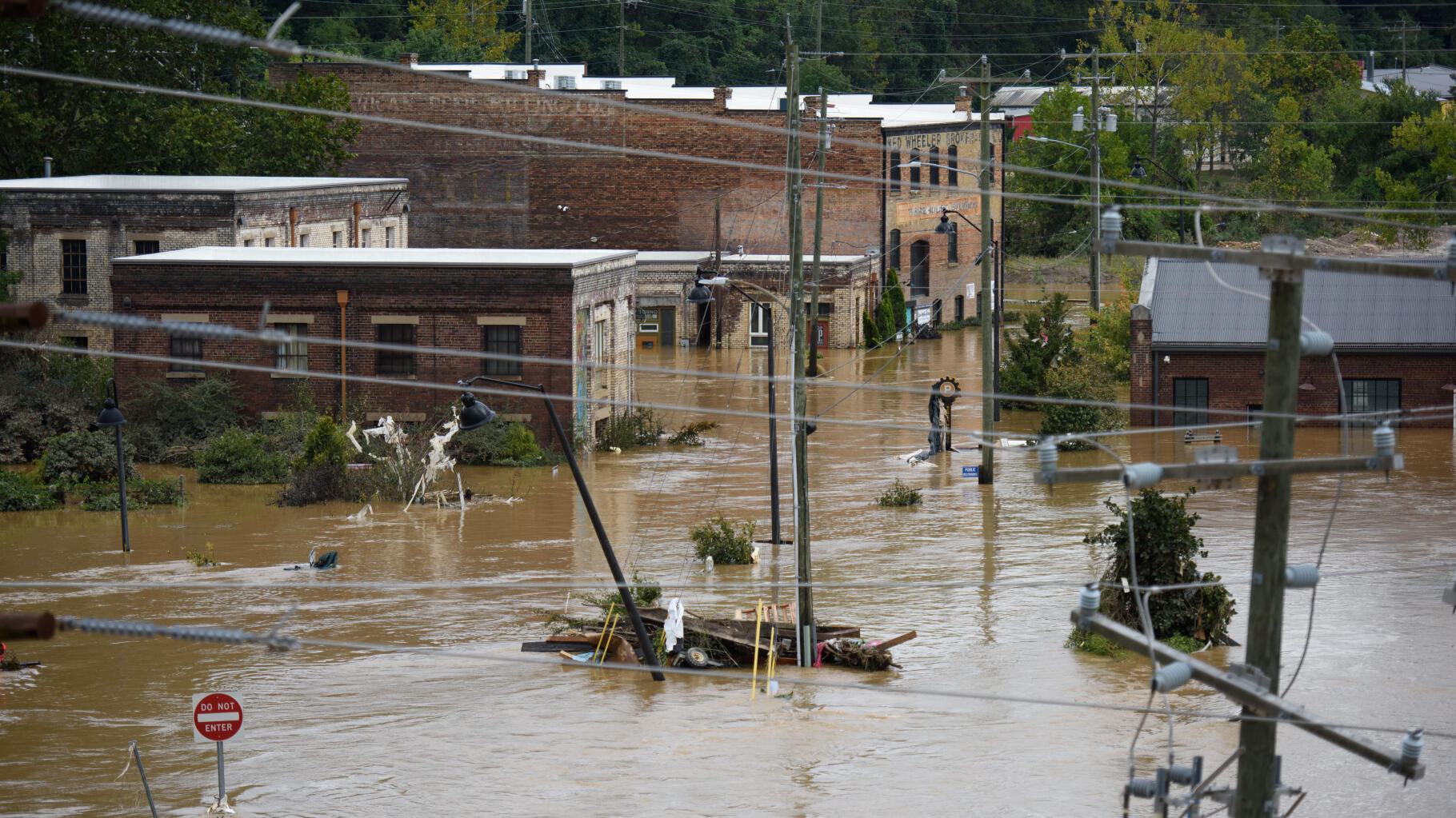 La tempête Hélène fait 63 morts aux États-Unis, des millions d’habitants encore privés d’électricité