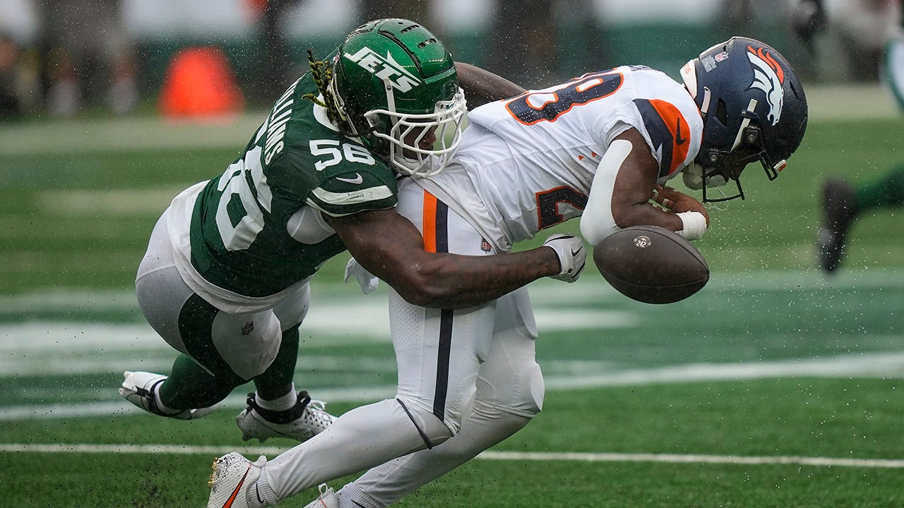 Broncos' Tyler Badie collapses on sideline, gets put on backboard and carted off field