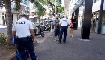 En Polynésie, quatre policiers suspendus et placés en garde à vue pour des violences sur une personne handicapée