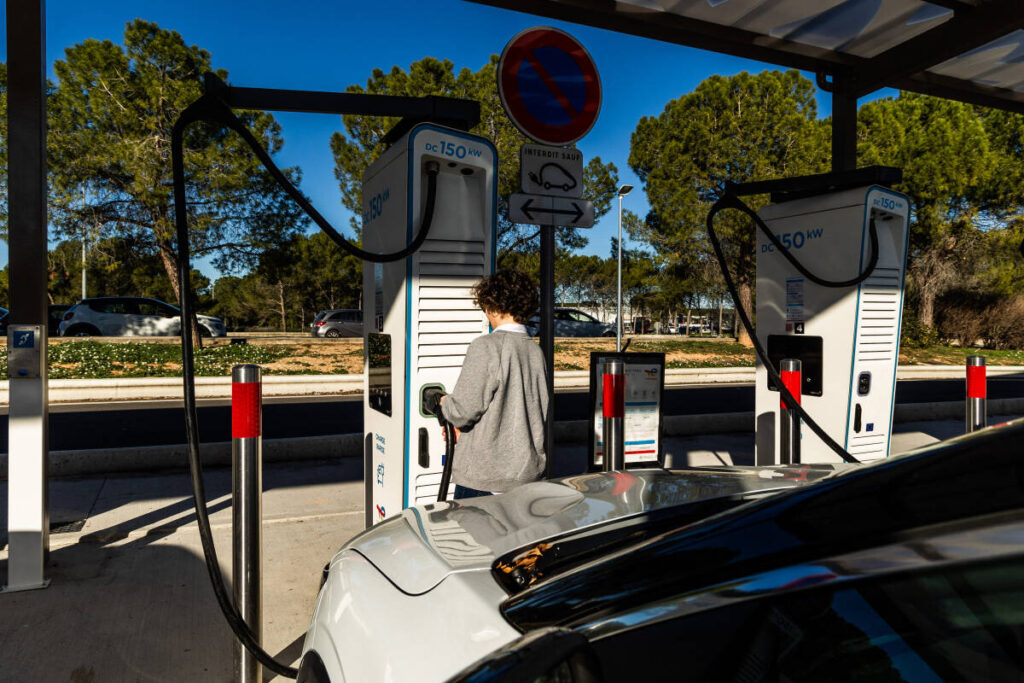 Voitures électriques : la transition en question