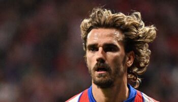 Retraite internationale d'Antoine Griezmann : "C'était quelqu'un qui pouvait régler tous les problèmes de l'Équipe de France", salue Bixente Lizarazu