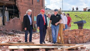 Rev. Franklin Graham and Samaritan's Purse help those suffering from Hurricane Helene