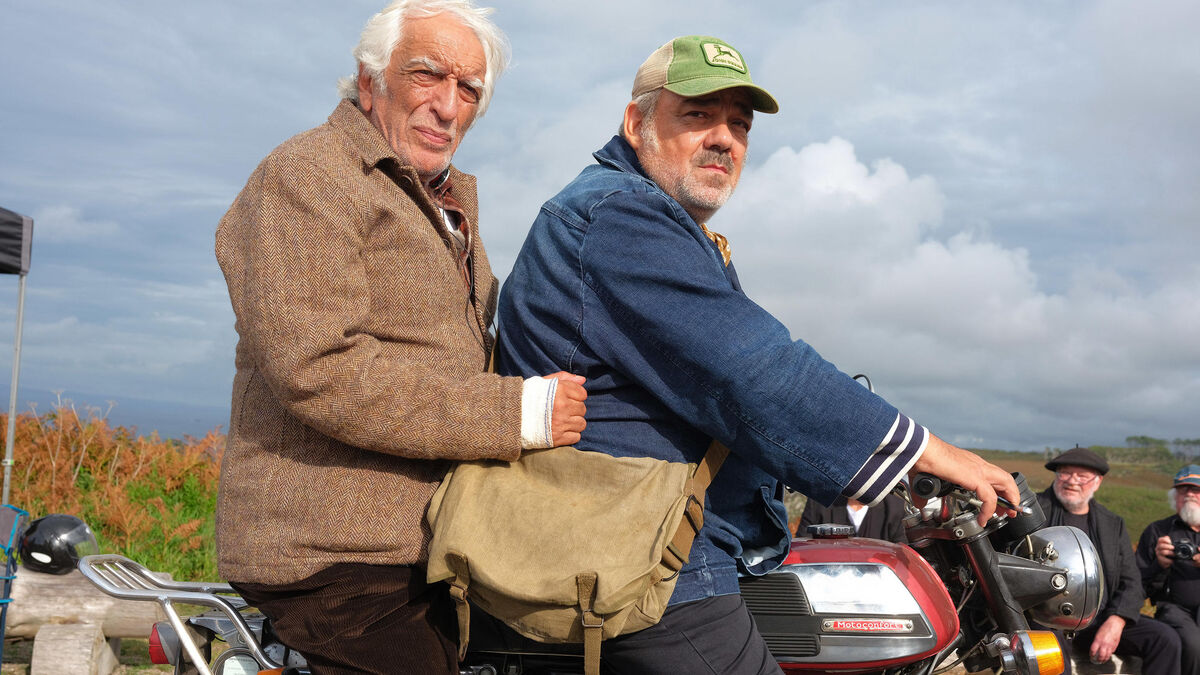 « À l’ancienne » : Didier Bourdon et Gérard Darmon dans une comédie potache et efficace