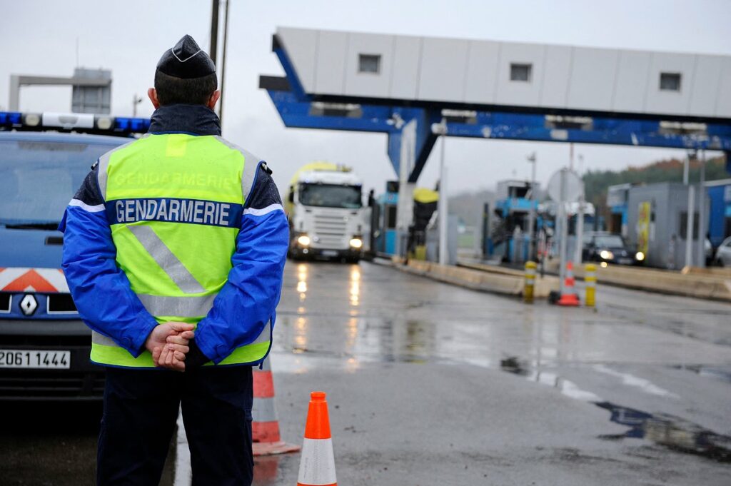 Accident mortel au péage de Saint-Avold: Le conducteur s'est rendu aux autorités