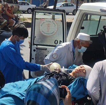 Afghanistan: Six morts, 13 blessés dans un attentat-suicide à Kaboul, dit la police