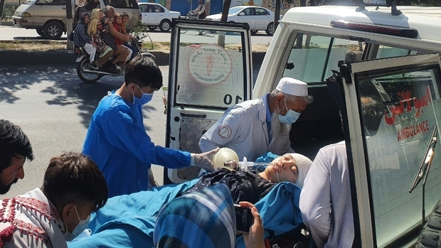 Afghanistan: Six morts, 13 blessés dans un attentat-suicide à Kaboul, dit la police