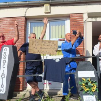 Ambiance tendue à la fête des associations de Noyon après les baisses de subventions