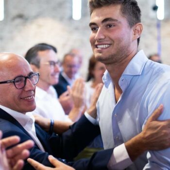 Après Éric Ciotti, le président des Jeunes LR, Guilhem Carayon, quitte à son tour le parti