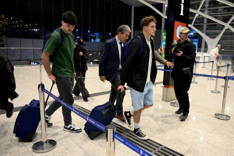 Argentine: Les rugbymen inculpés de viol sont en partance pour la France