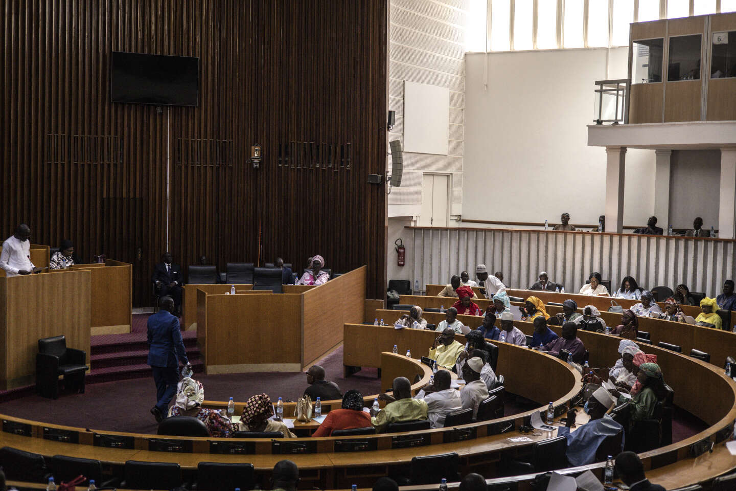 Au Sénégal, le président Bassirou Diomaye Faye dissout l’Assemblée nationale et se cherche une majorité