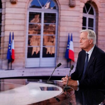 Avec Michel Barnier, la rupture dans la continuité à Matignon