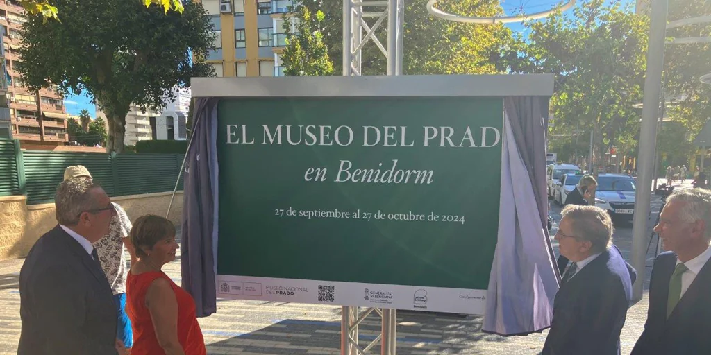 Benidorm se convierte en un museo al aire libre gracias a la exposición del Prado en las Calles