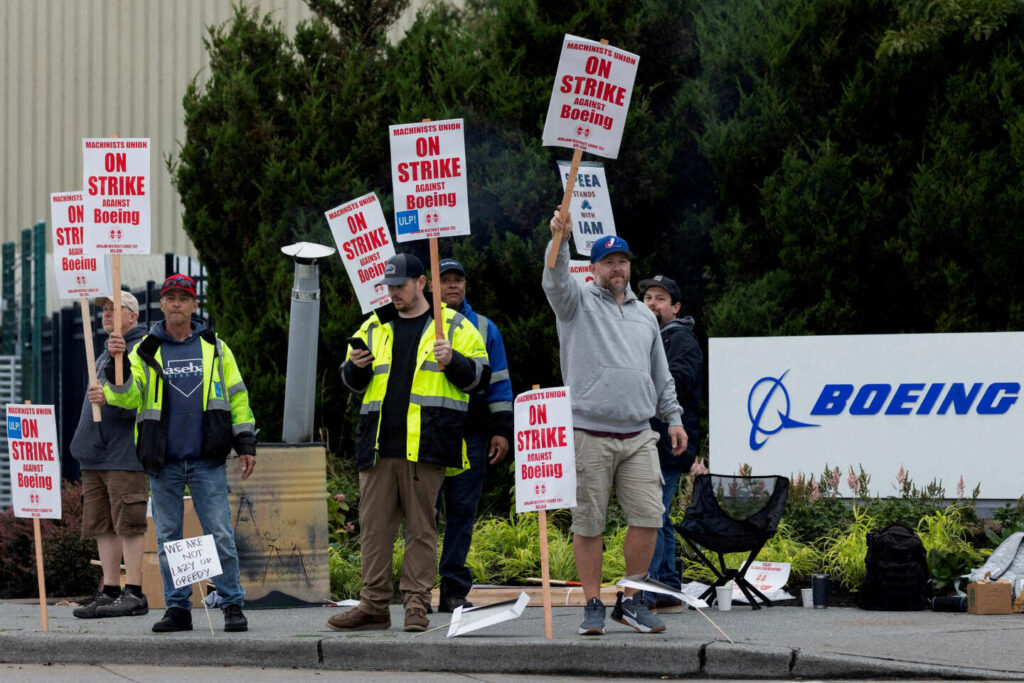 Boeing adresse une offre « finale » aux syndicats pour mettre fin à dix jours de grève