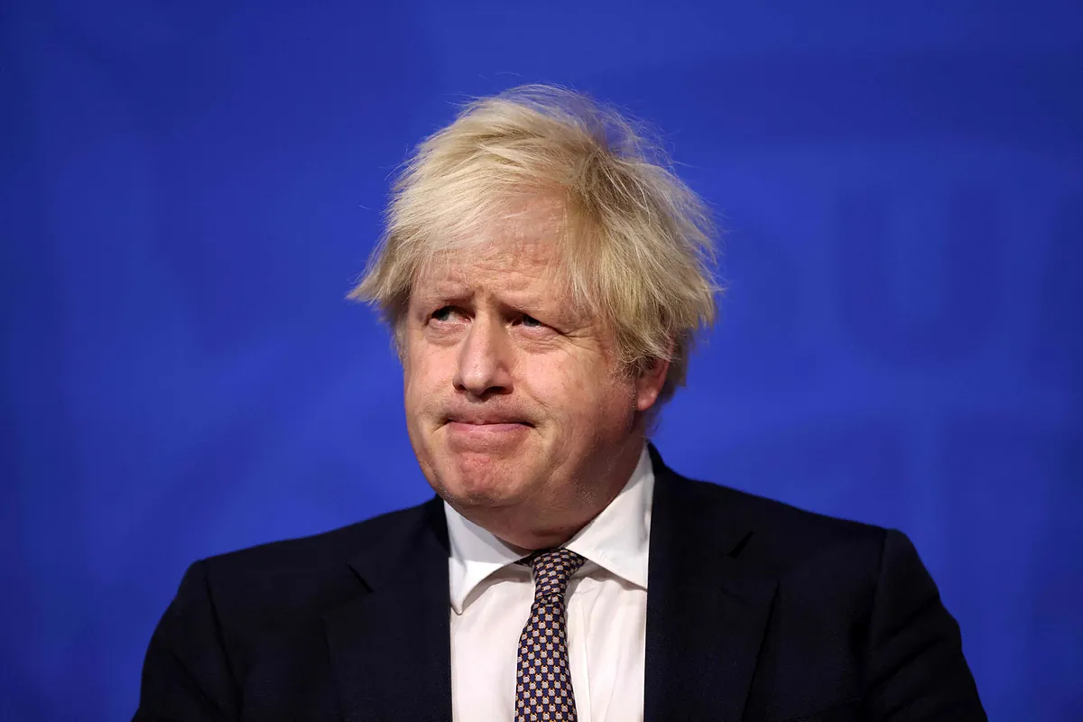 Boris Johnson confiesa en sus memorias que planeó "invadir" Países Bajos para arrebatarles millones de vacunas del Covid