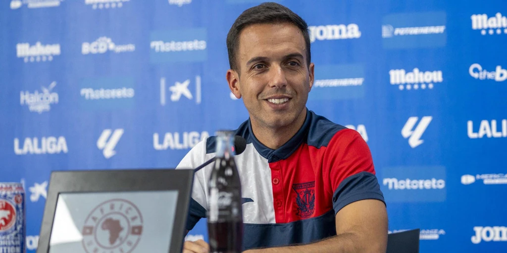 Borja Jiménez, entrenador del Leganés: «El fútbol necesita a futbolistas como Isco»