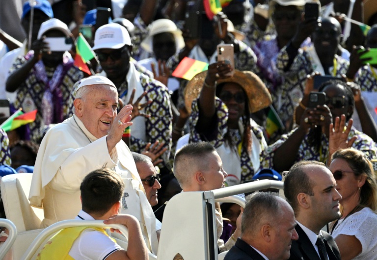 Ce sera son plus long voyage: Le pape en Asie du Sud-Est et en Océanie