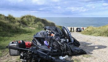 "C'est horrible": Huit migrants meurent dans la Manche