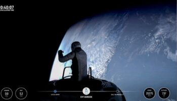 "C'est magnifique": SpaceX marque l'Histoire avec la première sortie spatiale privée