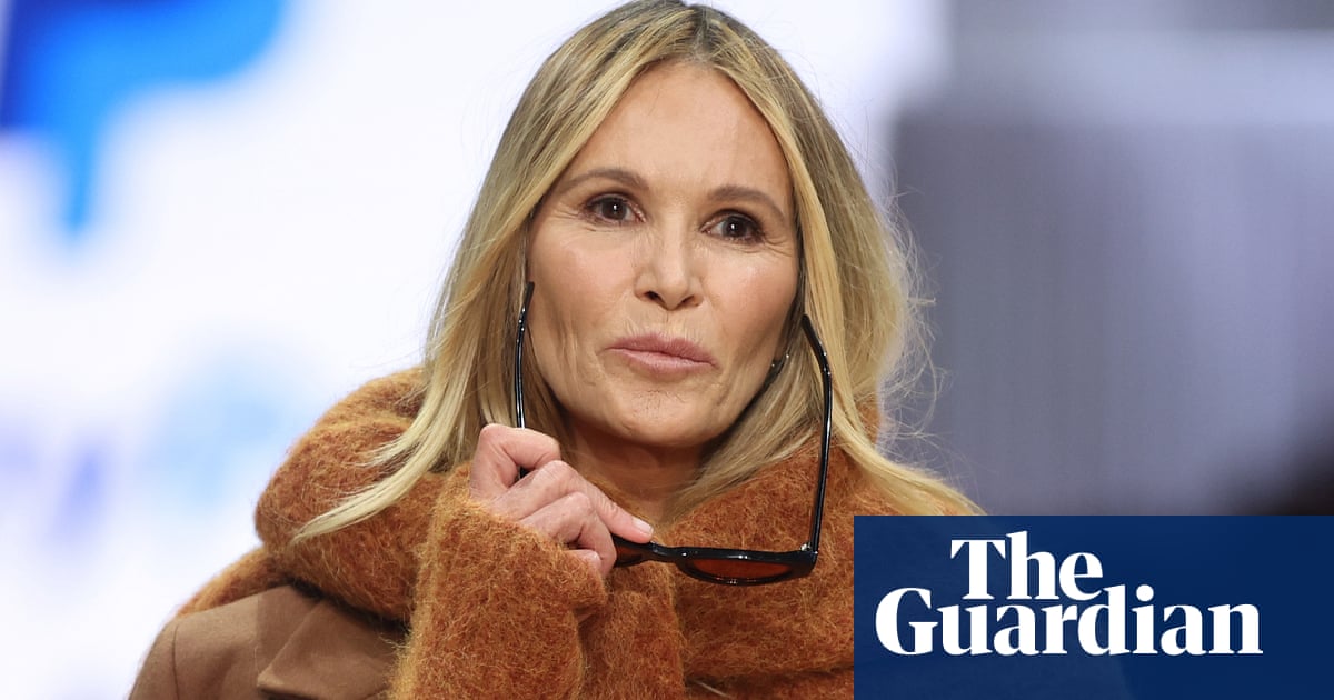 Crucial information missing in Elle Macpherson breast cancer story, experts warn