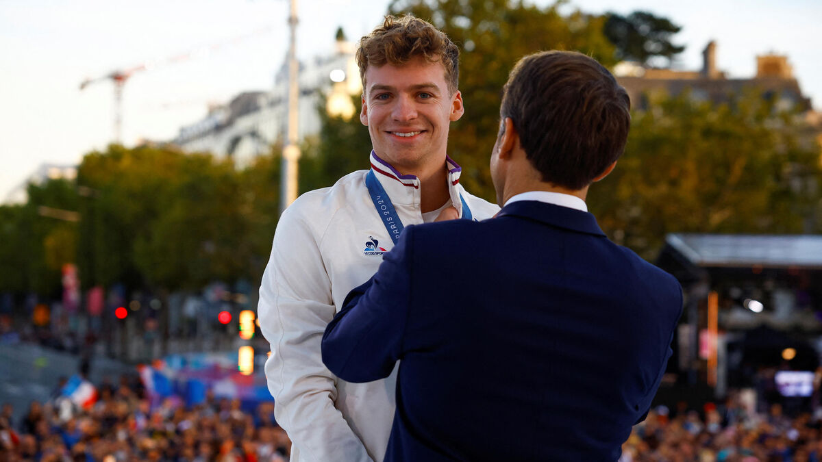 DIRECT. JO Paris 2024 : Félix Lebrun, Léon Marchand, Antoine Dupont et Aurélie Aubert décorés par Emmanuel Macron