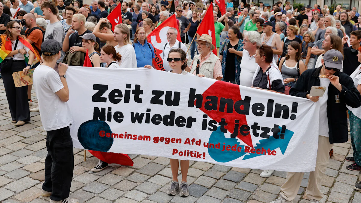 Demo gegen Rechts : „Es wird Zeit, dass wir anpacken“