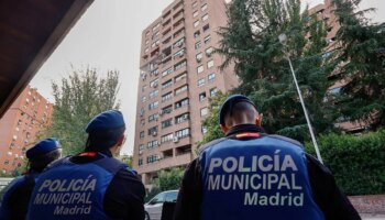 Detienen al portero de una discoteca de Madrid por agredir sexualmente a una clienta tras invitarle a unos chupitos