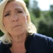 Détournement de fonds publics européens: Le procès de Marine Le Pen et du RN s'ouvre à Paris