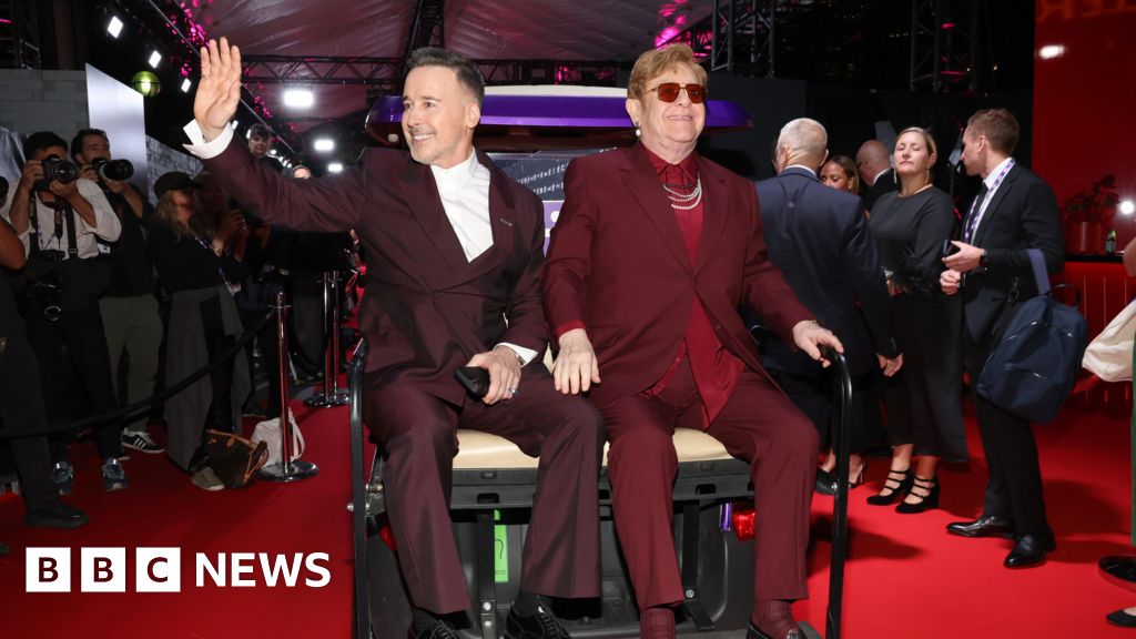 Elton John makes first red carpet appearance since vision issues