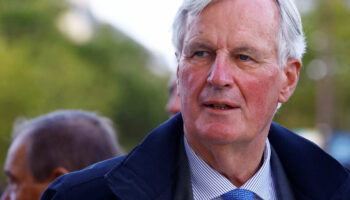 En direct : Michel Barnier appelle à « garder l’esprit olympique » qui a permis l’union « par-delà les clivages politiques »