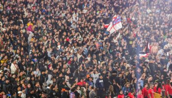 En images : la Nouvelle-Zélande reprend à la France le record mondial du plus grand haka