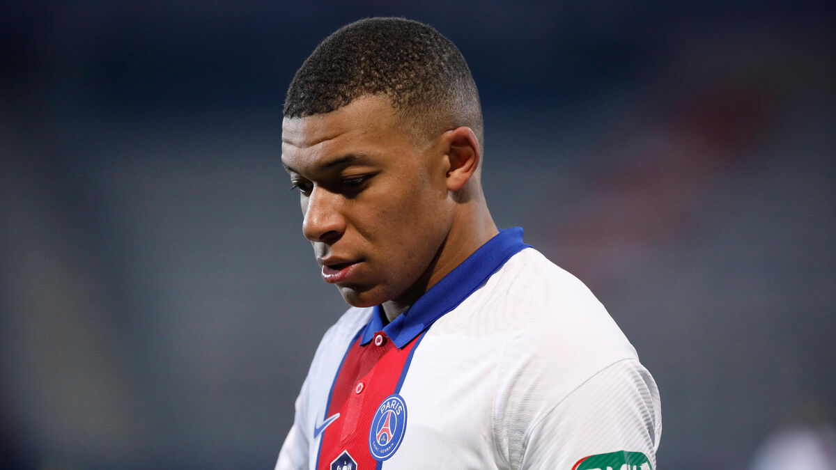 Entre Kylian Mbappé et le PSG, le bras de fer est lancé