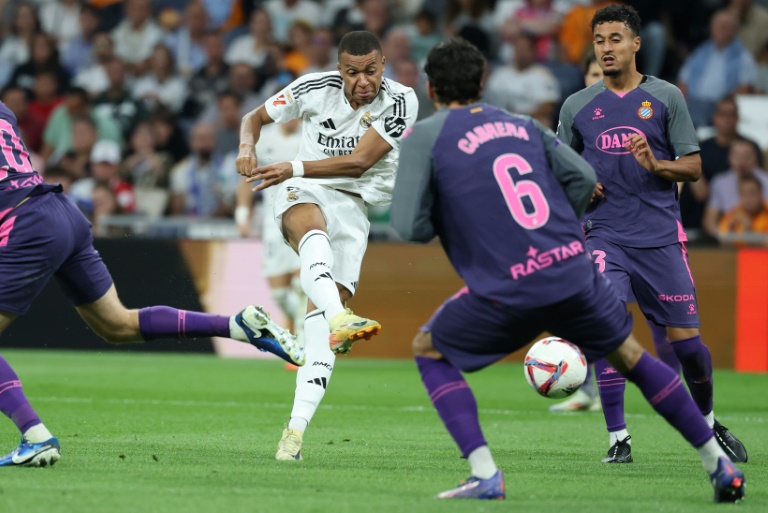 Espagne: Le Real Madrid renverse l'Espanyol Barcelone, Mbappé enchaîne