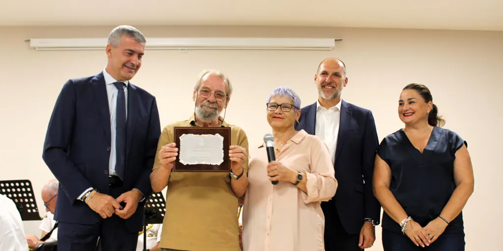 Espinoso del Rey estrena centro cultural dedicado a su vecino Tomás Cámara